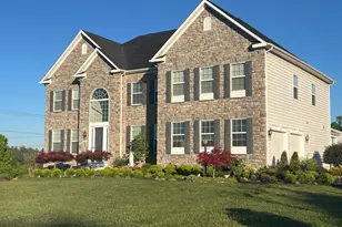 26859 Crusher Dr, Chantilly, VA 20152 - Photo 2