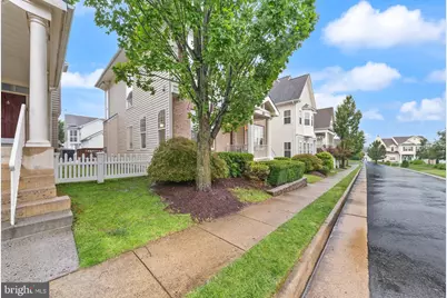 17439 Lethridge Circle, Round Hill, VA 20141 - Photo 4