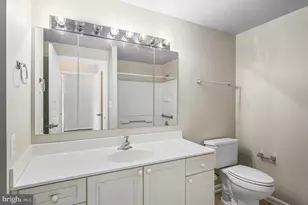 19365 Cypress Ridge Terrace, Leesburg, VA 20176 - Photo 28