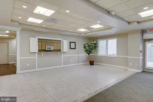 19365 Cypress Ridge Terrace, Leesburg, VA 20176 - Photo 6