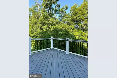 42568 Autumn Glory Terrace #UPPER 2 LEVELS ONLY, Broadlands, VA 20148 - Photo 10
