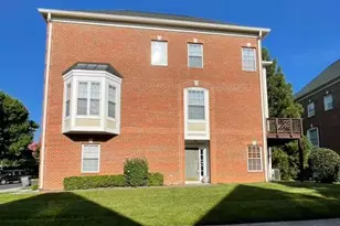 20381 Fallsway Terrace, Sterling, VA 20165 - Photo 14