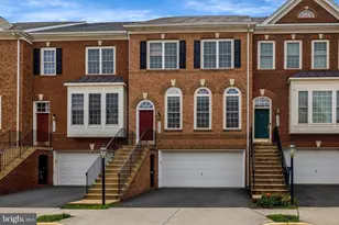 21829 Ladyslipper Sq, Ashburn, VA 20147 - Photo 1
