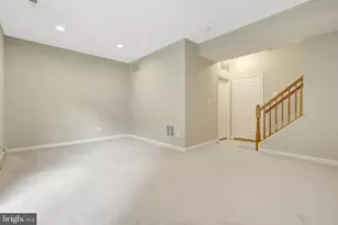21829 Ladyslipper Sq, Ashburn, VA 20147 - Photo 54