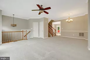21829 Ladyslipper Sq, Ashburn, VA 20147 - Photo 14