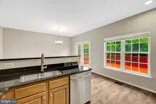 21829 Ladyslipper Sq, Ashburn, VA 20147 - Photo 30
