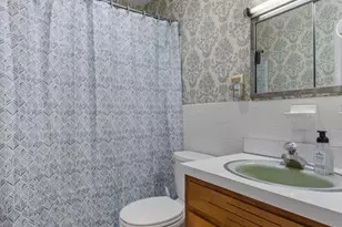 3 S Hughes St, Hamilton, VA 20158 - Photo 32