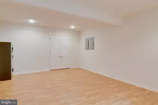 42718 Explorer, Ashburn, VA 20148 - Photo 32