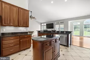 35987 Birch Hollow Ln, Hillsboro, VA 20132 - Photo 16