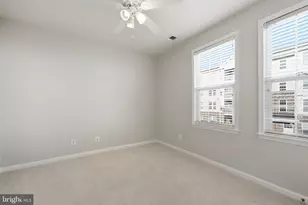 24678 Byrne Meadow Square, Aldie, VA 20105 - Photo 18