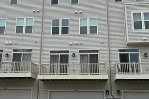 22812 Tawny Pne Sq, Brambleton, VA 20148 - Photo 2