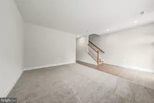 22812 Tawny Pne Sq, Brambleton, VA 20148 - Photo 4