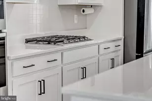 22812 Tawny Pne Sq, Brambleton, VA 20148 - Photo 12