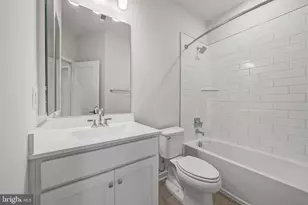 22812 Tawny Pne Sq, Brambleton, VA 20148 - Photo 26