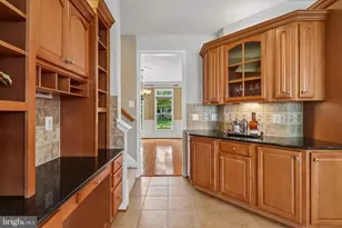 22173 Withers Grove Ct, Broadlands, VA 20148 - Photo 8