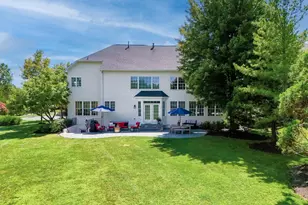 42774 Glenside Dr, Brambleton, VA 20148 - Photo 6