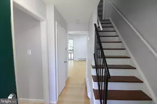 311 Rock Spring Dr SW, Leesburg, VA 20175 - Photo 2