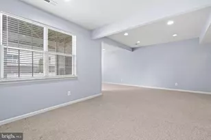 22667 Flowing Spring Square, Brambleton, VA 20148 - Photo 32