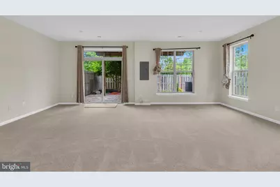 25284 Arrowroot Terrace, Chantilly, VA 20152 - Photo 28
