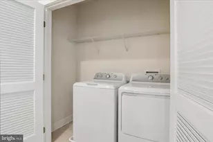 46294 Mount Milstead Ter, Sterling, VA 20164 - Photo 20