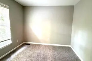 43416 Sperrin Ct, Ashburn, VA 20147 - Photo 12