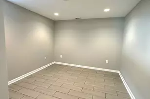 43416 Sperrin Ct, Ashburn, VA 20147 - Photo 18