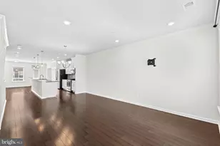 45137 Kincora Dr, Sterling, VA 20166 - Photo 10
