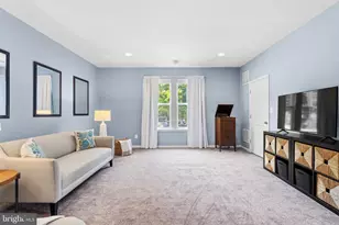 22792 Sagamore Square, Brambleton, VA 20148 - Photo 32