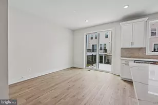 42198 Shining Star Sq, Ashburn, VA 20148 - Photo 6