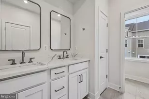 42198 Shining Star Sq, Ashburn, VA 20148 - Photo 34