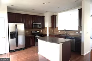 22997 Bulwark, Ashburn, VA 20148 - Photo 2