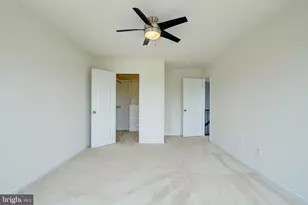 42262 Knotty Oak Terrace, Brambleton, VA 20148 - Photo 6