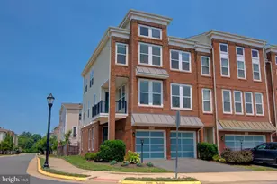 42262 Knotty Oak Terrace, Brambleton, VA 20148 - Photo 24