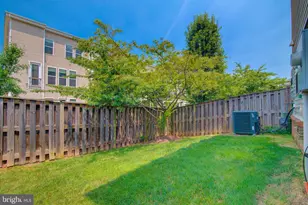 42262 Knotty Oak Terrace, Brambleton, VA 20148 - Photo 4