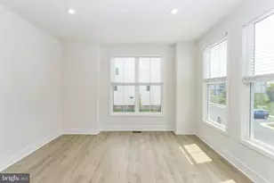 42086 Picasso Sq, Brambleton, VA 20148 - Photo 18