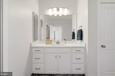 23063 Cottonwillow Square, Brambleton, VA 20148 - Photo 20