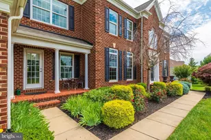41398 Hagley Pl, Leesburg, VA 20175 - Photo 4