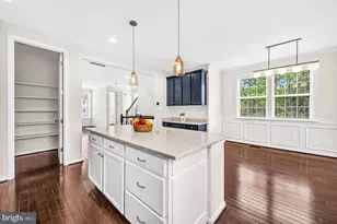 24821 Mason Dale Terrace, Chantilly, VA 20152 - Photo 10