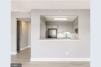 19375 Cypress Ridge Terrace #719, Leesburg, VA 20176 - Photo 6