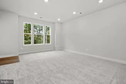 20847 Owenmore Terrace, Sterling, VA 20166 - Photo 2