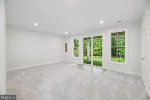 42223 Picasso Sq, Ashburn, VA 20148 - Photo 48