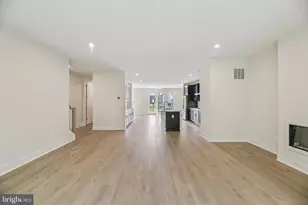 42223 Picasso Sq, Ashburn, VA 20148 - Photo 16