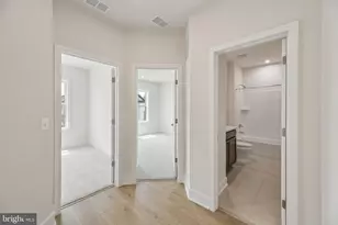 42223 Picasso Sq, Ashburn, VA 20148 - Photo 30
