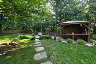 42815 Explorer Dr, Brambleton, VA 20148 - Photo 4