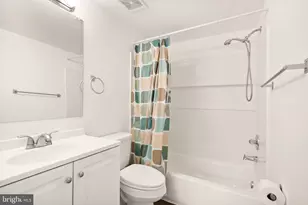 109 Mayfair Dr NE, Leesburg, VA 20176 - Photo 16