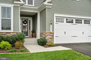 641 Lipizzan Dr SW, Leesburg, VA 20175 - Photo 4