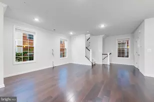 23290 Milltown Knoll Square, Ashburn, VA 20148 - Photo 6
