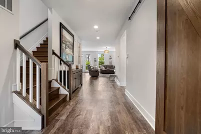 25439 Stribling Orchard Court, Chantilly, VA 20152 - Photo 4
