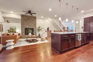 23448 Epperson Square, Brambleton, VA 20148 - Photo 4