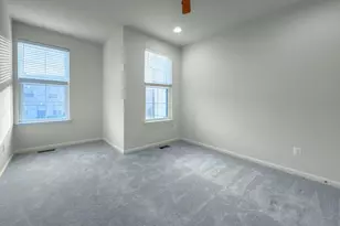 23448 Epperson Square, Brambleton, VA 20148 - Photo 22